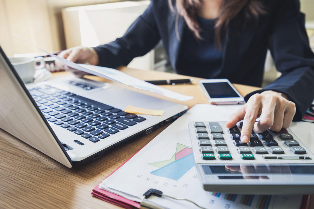 The Benefits of Outsourcing Your Accounting Services